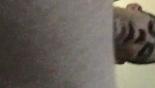 Kremsi kız arkadaş iyi bir sürtük gibi domalıyor