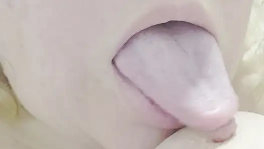 Мои горячие соски