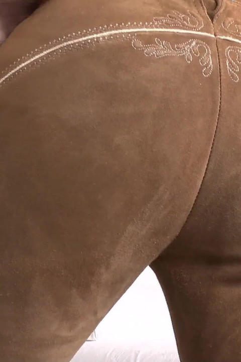 Bavarian Lederhosen: Be My Ass-sniffer and Cum, Lady Victoria Valente