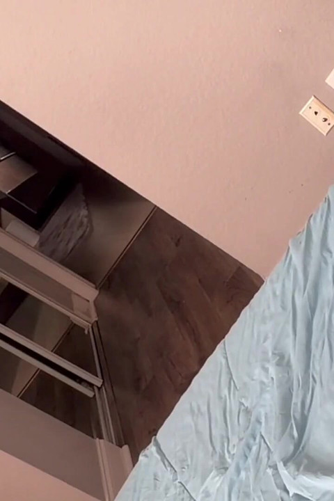 Video Vixen Kori Rain Twerks and Fucks Teddy Tarantino