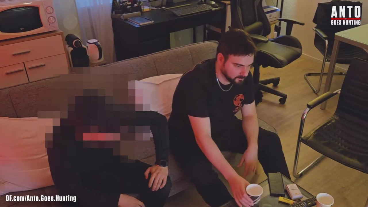 克里斯和史蒂文的首次3P当晚他们认识了对方