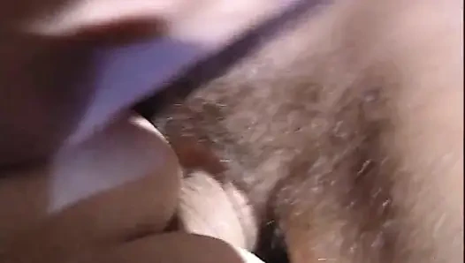 Aksi hot lesbian dua lesbian hot yang saling jilat memek satu sama lain sampai toket besarnya dicrot sperma hangat