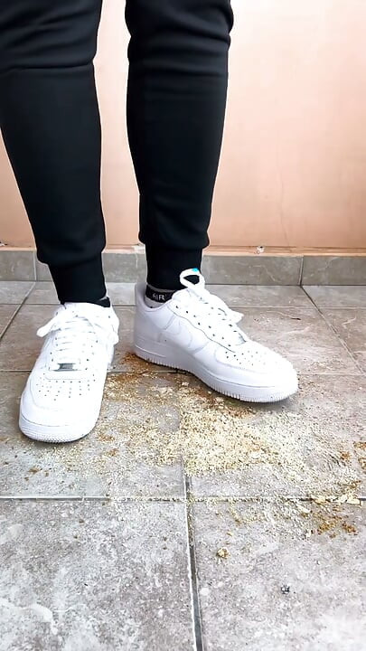 Teenboy Nike Air Force 1 Crush Food