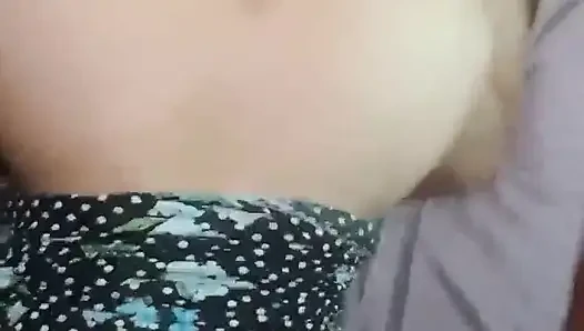 Cewek sange ini dientot gaya doggy habis-habisan - pov