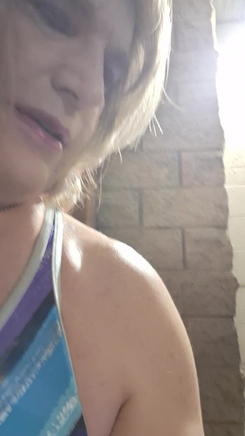 地元の洗車場で、濡れてる!