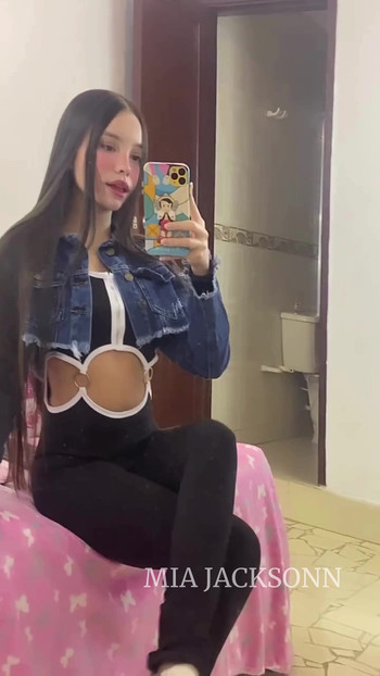 A cute kitten
