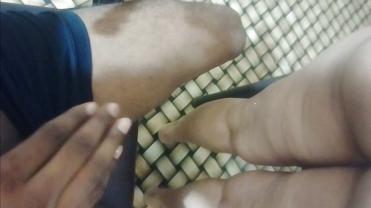 Apni sali ko raat me chudai ki