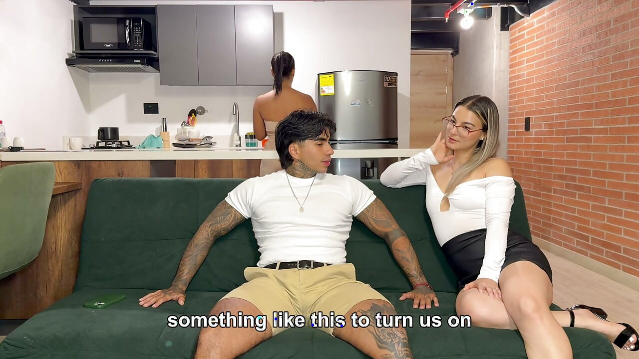 My girlfriend doesn't know that I fuck her best friend in the living room