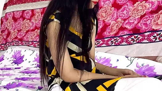 Bhabhi Was Feeling Lonely, so She Called the Neighbor Over.