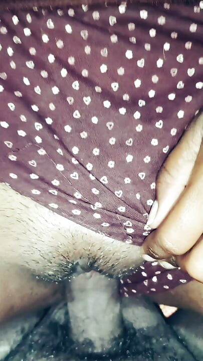 Vídeos de sexo entre marido e mulher bengalis em qualidade 4K