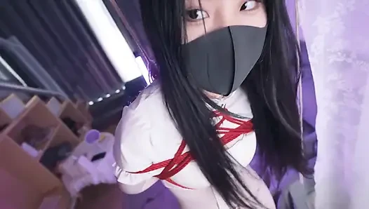 Ms20-seorang gadis pakai stoking putih sampai orgasme oleh vibrator dan kakinya digelitik