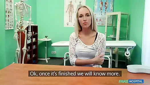 Fake hospital - güzel fışkırtan sarışınlar migreni yarağımla tedavi ediyor