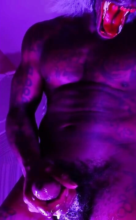 New Porn: BBC Worship Hallelujah Johnson Tall Dark Chocolate Muscles Tattoos Hairy BBC Hallelujah Johnson