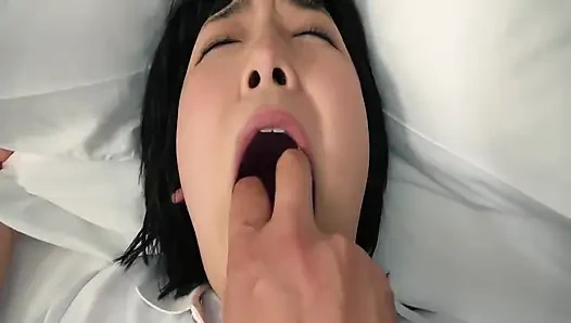 Cuma kami, aku nggak tahan lagi
