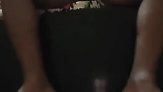 Seks dengan teman istri