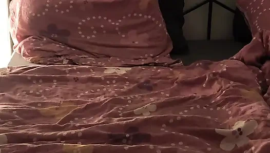 Sedikit bersenang-senang sendirian