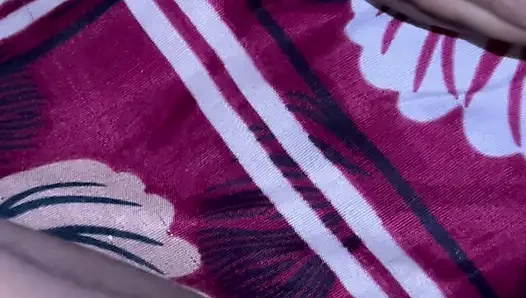 Сводная сестра не может ждать, чтобы получить сливки