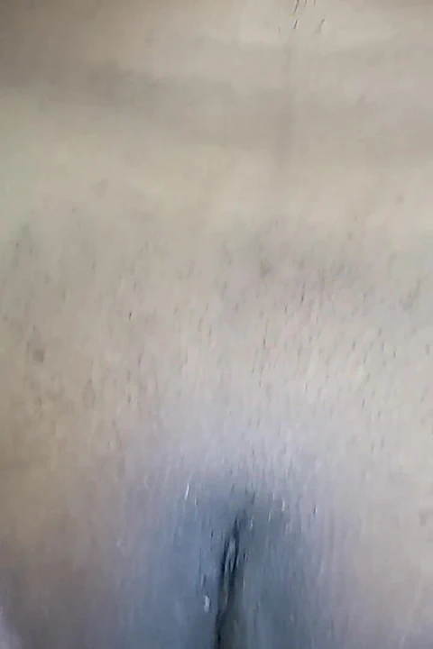 18 Year Old!!fingering!! Amazing Shaved Pussy