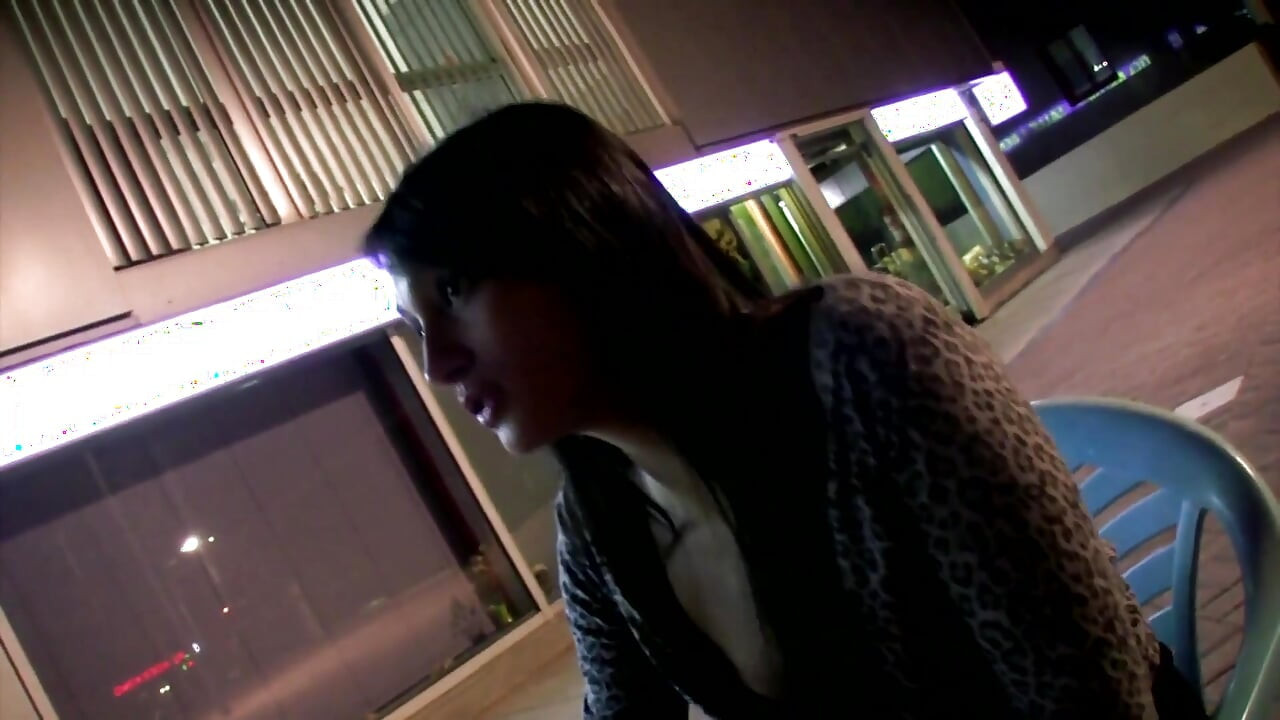 She's picked up and ass fucked in a bar