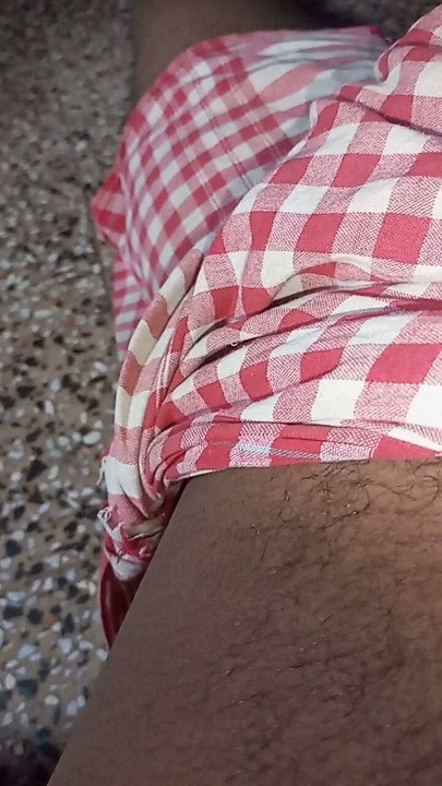 Massage in kantoorkamer mijn vrouw anaal | Clip 3