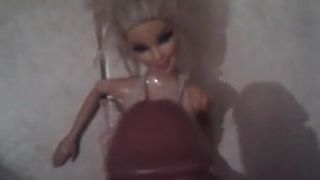 Bambola Barbie con omaggio di sborra # 1