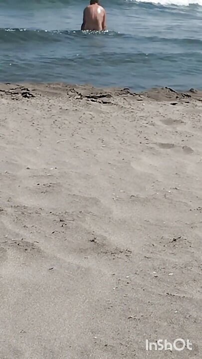 Sur La Plage Nue@
