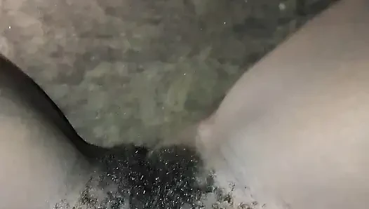 Rub that pussy with alexysss