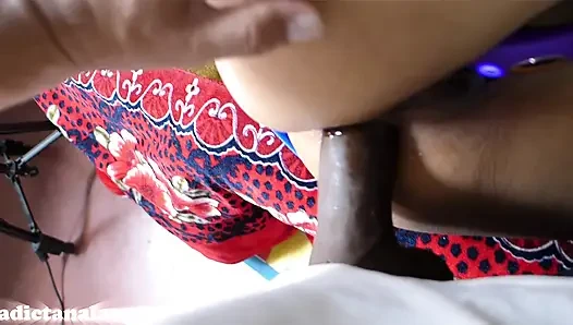 Asli orgasme dari gadis imut dengan lubang pantat polos