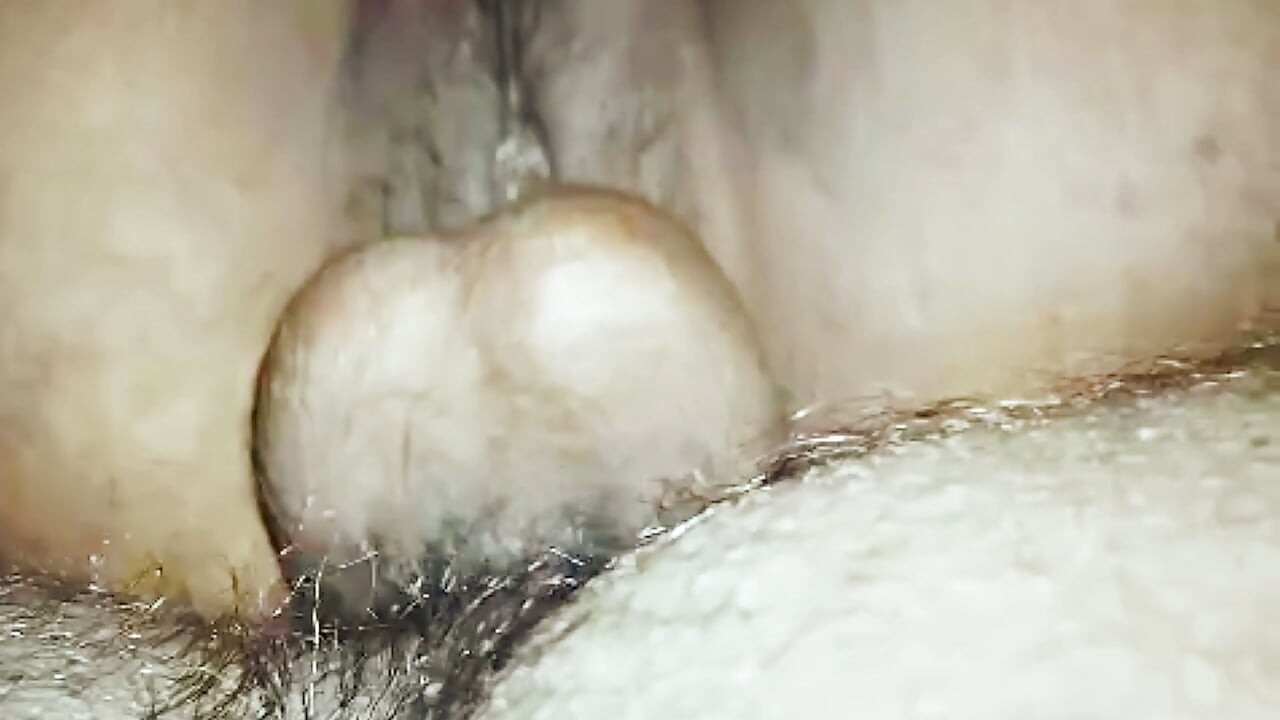 애널 섹스를 좋아해서 남친이 애널 구멍을 따먹어 - Shopna25