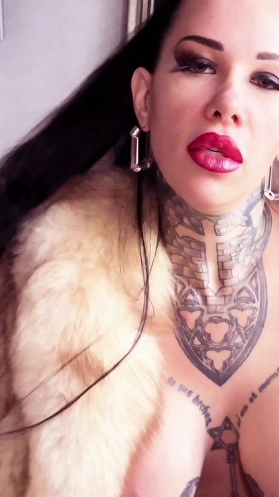 POV Blowjobs With Smoker | Clip 1