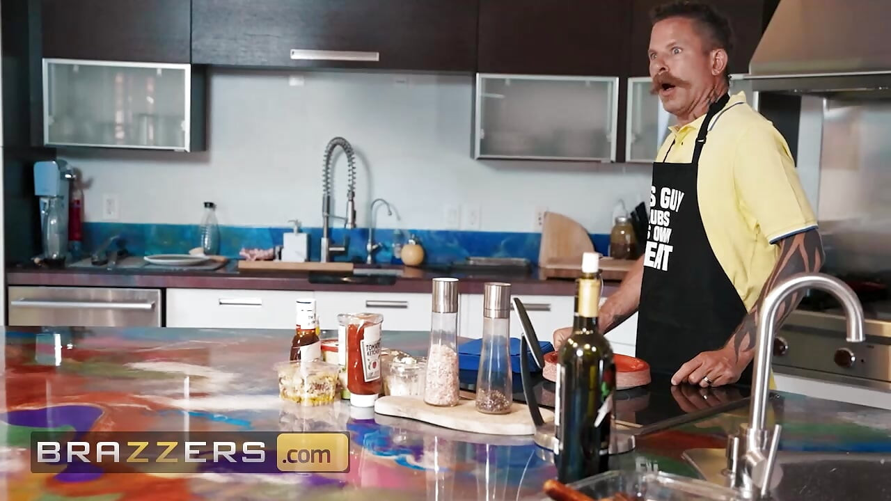 She Goes Crazy For Cum-diments Jayla Page Brazzers