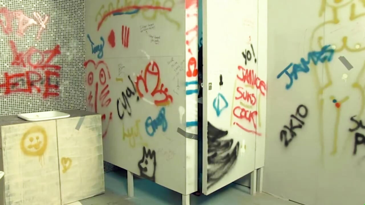 Kamera a nyilvános WC-ben