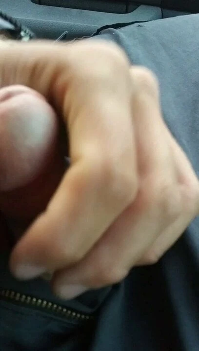 Masturbating to a thick blonde runner outside my car