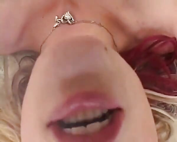 Jessica Rizzo producción en agujeros desarmados para escena de pollas calientes 02