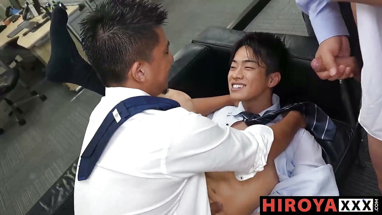 Bored Hiroya Decides to Join a Crazy Orgy Session