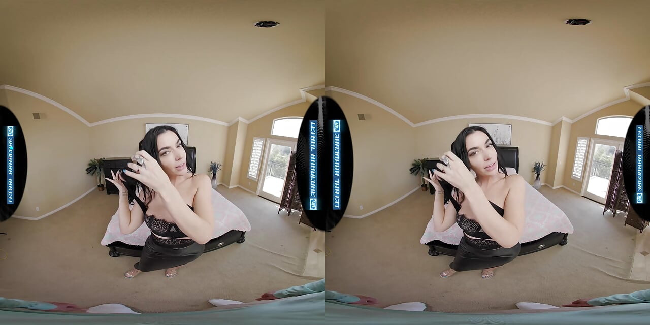 LETHAL HARDCORE VR - Hot Married Woman VENUS VALENCIA Needs Your Big Dick To Stay Satisfied