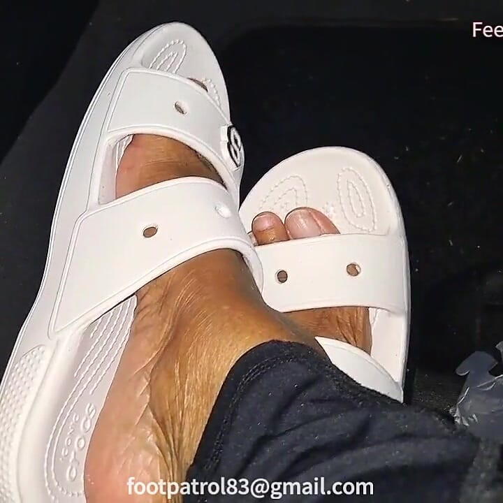 Lulusex First POV Feet Worship Hook up