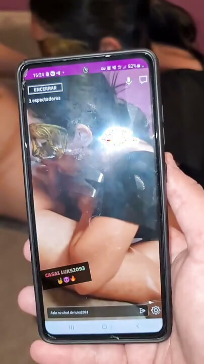 Un Ami Coquin Qui Reçoit Beaucoup De Fellation Et Une Délicieuse Assise