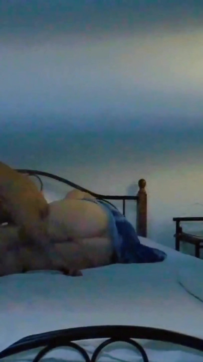 O prazer na cama de Selena no crepúsculo