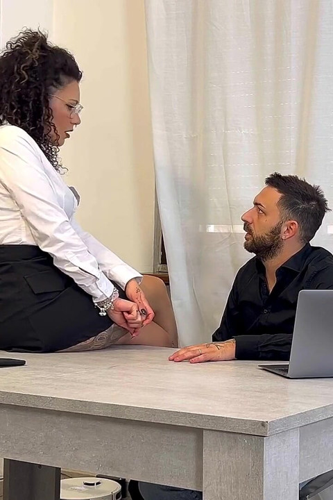 Clueless Secretary Is Only Good at Getting Her Feet Licked and Sucking Cock