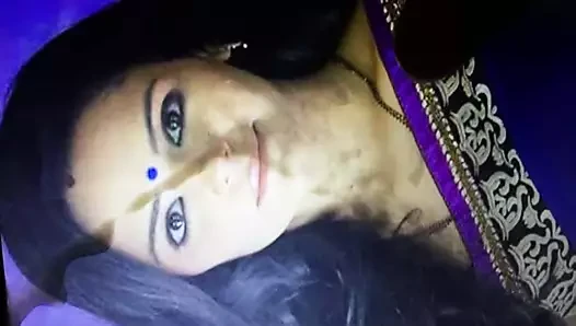 Mona singh seksi yüz cummed