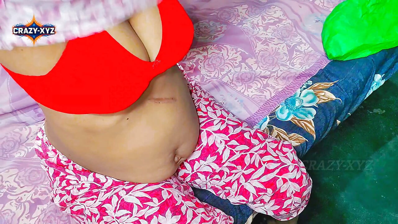 Hermosa hermanastra caliente follada duro con su hermanastro en vídeo hindi