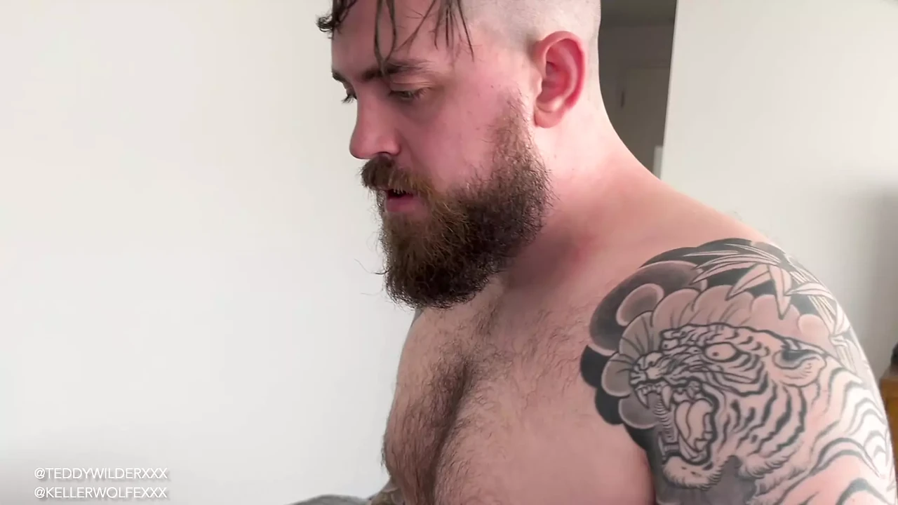 Hairy Gay Bareback Fucking and Cum in Ass