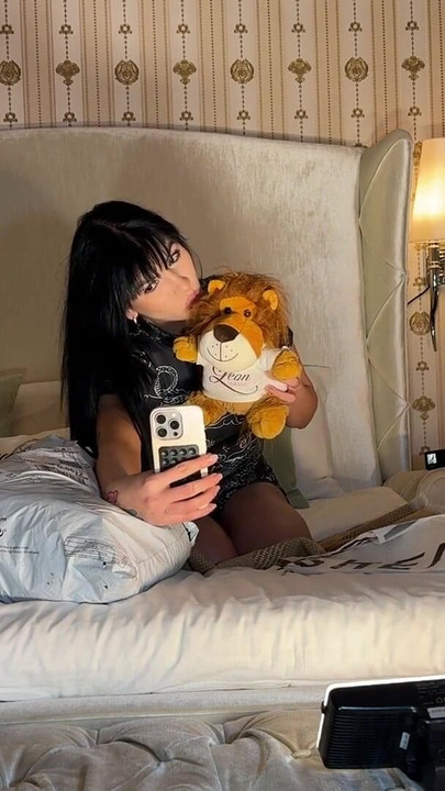 Epic moment from "Hot Sexiest Amazingly Beautiful Latina Girl comes for a Photoshoot turns into a Porn Casting"