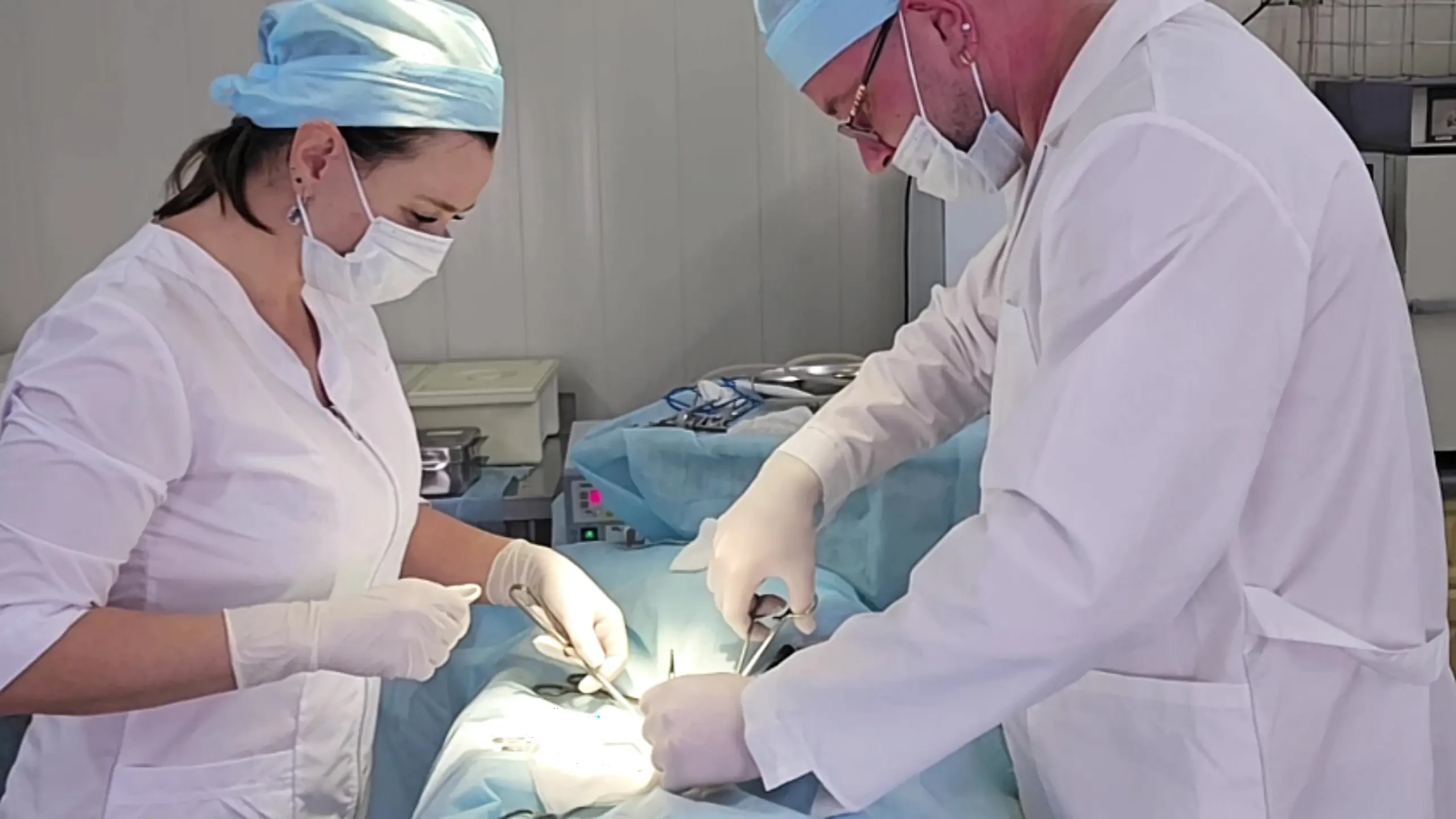 The doctor fucked a nurse with big tits