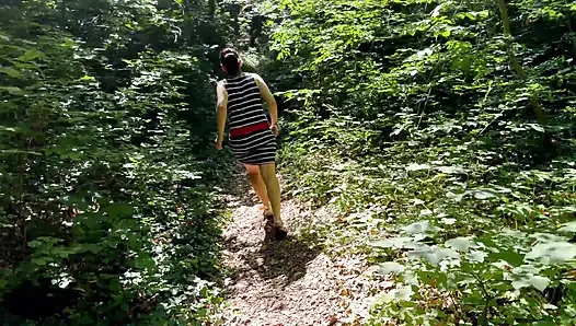Seks anal di hutan 4!