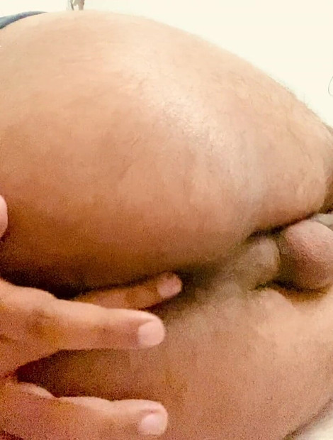 Fingering in ass
