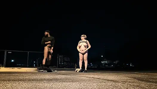 Istri Super Semok Ini Pagi-pagi Di Tempat Umum! Badblondiemonroe