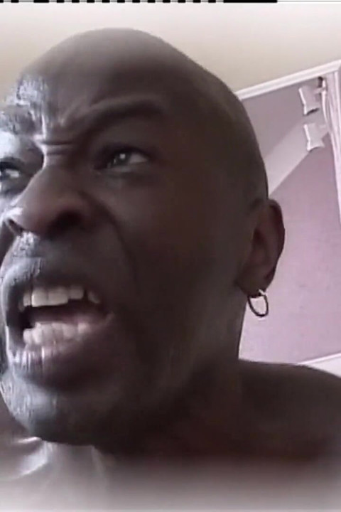 Sexy milf com peitões fodida e gozada na boca por um pau preto monstro
