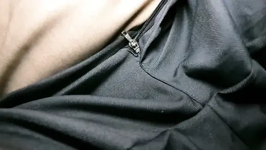 Öğretmen Ella içine boşalmaktan gerçekten hoşlanıyor